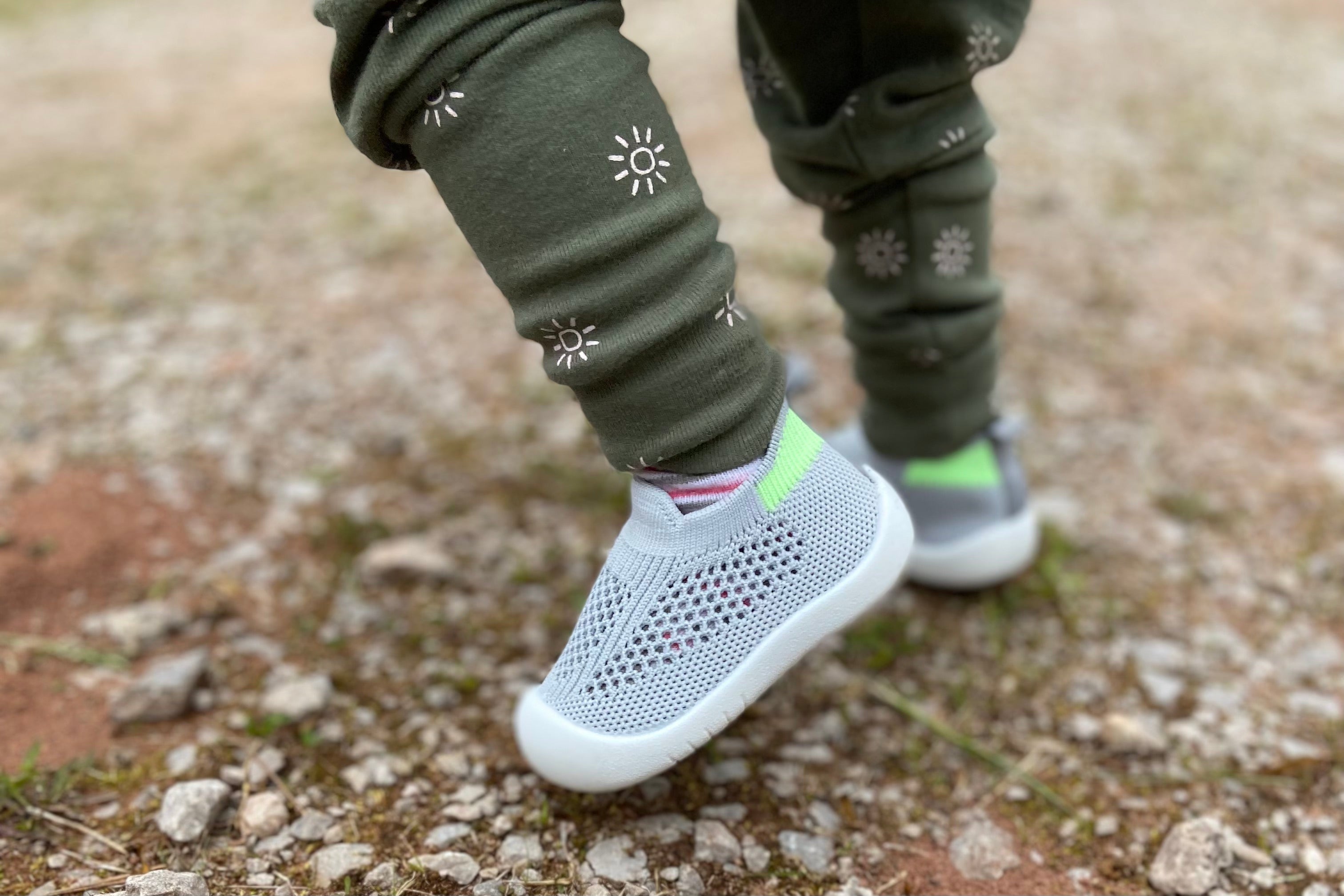 5 Reasons Why Thousands of New Moms Are Switching From Name Brands Shoes to These